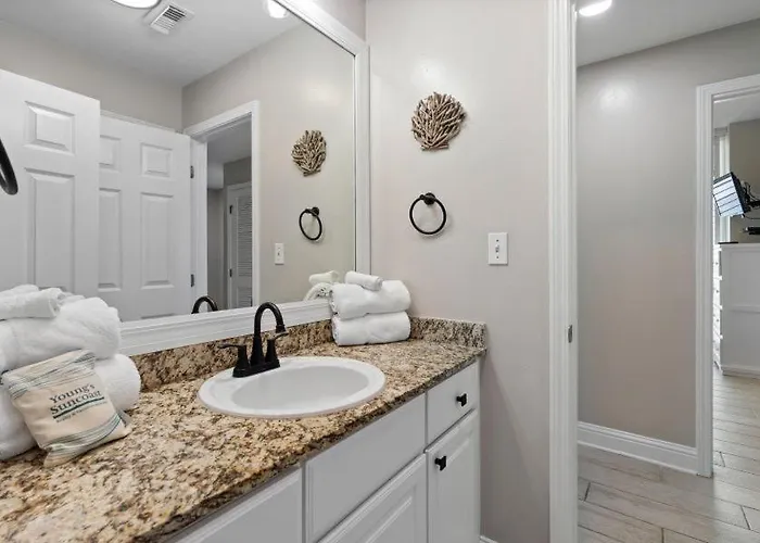 Lighthouse 901 By Youngs Suncoast Gulf Shores